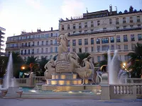 Hôtel Amirauté Các khách sạn gần Cours Lafayette
