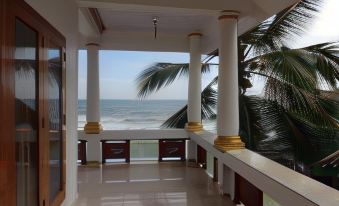 Hotel Sea View Palace - the Beach Hotel