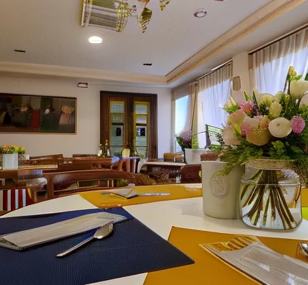 Hotel Sabra