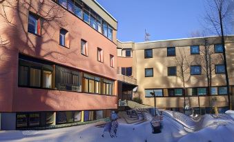 Eduard-Heinrich-Haus, Hostel