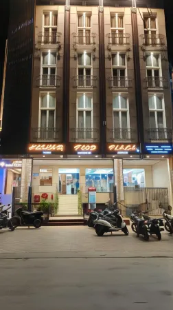 Hotel Keshari Palace Отели в г. Варанаси