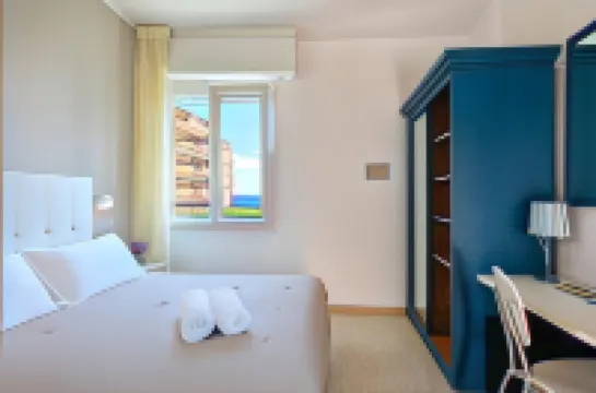 阿瑪迪飯店長廊 住宿飯店