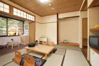 Karuizawa Mori No Ie Haretara Iine Hotels in Miyota