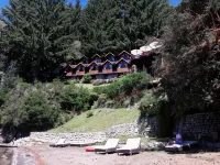 Dos Bahias Lake Resort Hôtels à : Puerto Manzano