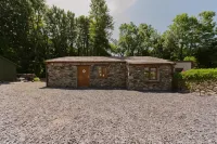 Pant Teg B & B - Parking