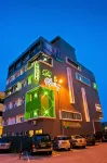 De Spring Hotel - 2 Sao