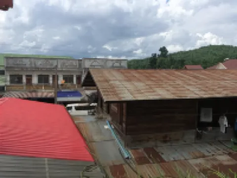 Oudomphone Guesthouse 2 โรงแรมในห้วยทราย