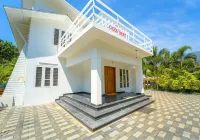 Cool Nest Pool Villa Munnar by Voye Homes - مسبح خاص