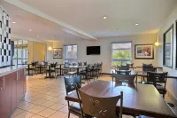 Super 8 by Wyndham Trois-Rivieres
