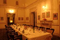 Palace Hotel - Bikaner House - breakfast