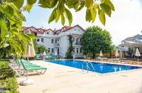 Tugay Hotel Hotels in Karagedik Mahallesi