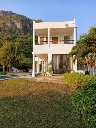 Brassiere Beach Resort Отели рядом с достопримечательностью «Tham Phraya Nakhon»