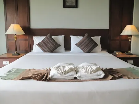 At Ayutthaya Hotel