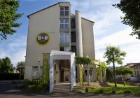 B&B Hotel le Puy-en-Velay Hotels near Eglise Saint-Laurent
