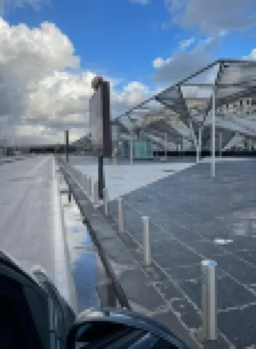 ニューエラルーム