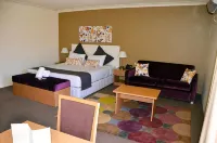 Hunts Hotel Liverpool Hotels in Campbelltown
