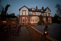 OYO Rayanne House Guest Accommodation Отели в г. 