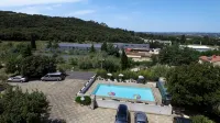 Hotel le Lagon Hotels in Saint-Laurent-des-Arbres