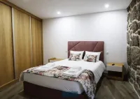 MyStay - Casa d'Henrique Hotels in Anisso