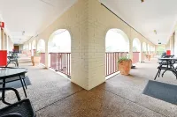 Narrandera Club Motor Inn Hotels in Narrandera