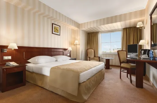 Ramada Hotel & Suites by Wyndham Bucharest North