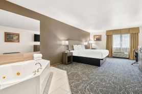 Best Western West Towne Suites