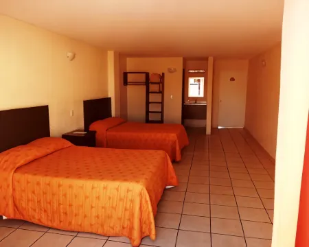 Los Jitos Hotel & Suites Hoteles en Guaymas