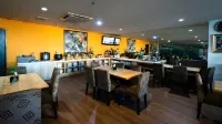 The Square Surabaya Hotel Hotels in Wonocolo