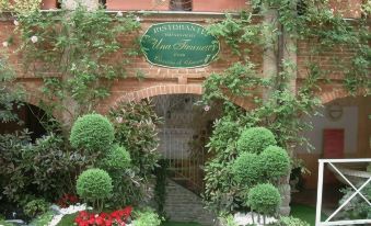 Una Franca Camere di Charme