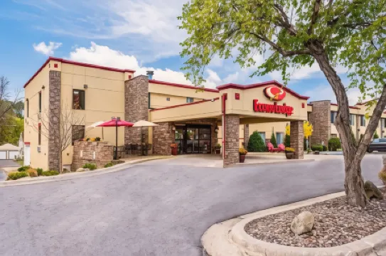 Econo Lodge Mayo Clinic Area