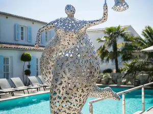 Le Clos Saint-Martin Hôtel & Spa