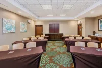 Staybridge Suites Bismarck by IHG Các khách sạn ở Bismarck