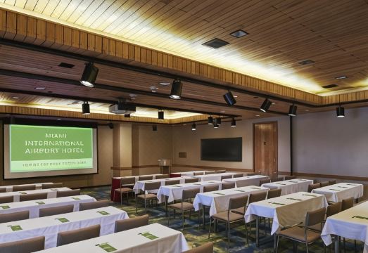 5. 마이애미 인터내..