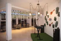 Hary's Aparthotel Hotel di Tulear