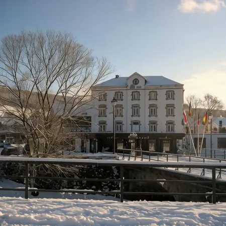 Le Baron Apartments