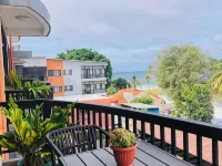 Palm Beach Hotel Hotel di Dili