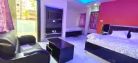 Vaidehi Inn-A Unit of Vaidehi Guest House - Balkon