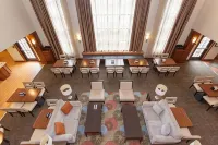 Staybridge Suites 草地滾球場 鮑靈格林住宿飯店