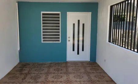 Quiet cozy 1 bedroom 1 bathroom just 2 blocks from beautiful beaches! Отели в г. Аресибо