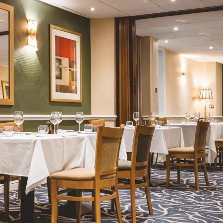 Wycliffe Hotel Отели рядом с достопримечательностью «Дидсбери»