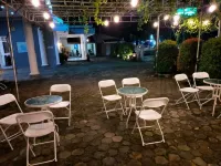 Hotel Puri Laras Hotel a Kebumen