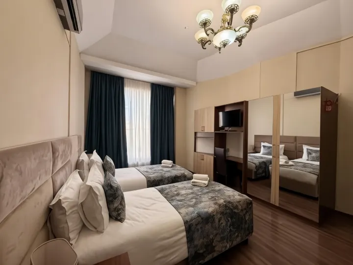 Liva Hotel