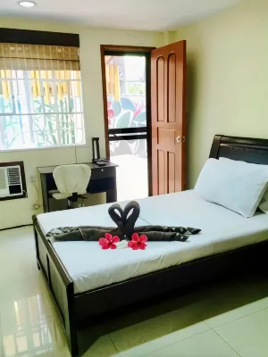 Casa Maria Hotels near Lon Wa Temple