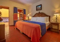 Hotel la Parroquia Отели в г. Пацкуаро