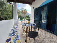 Hotel Aura Hotels in Vulcano Porto