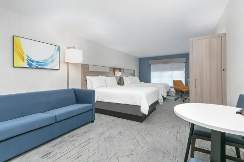 Holiday Inn Express & Suites Valparaiso Hotels in Valparaiso