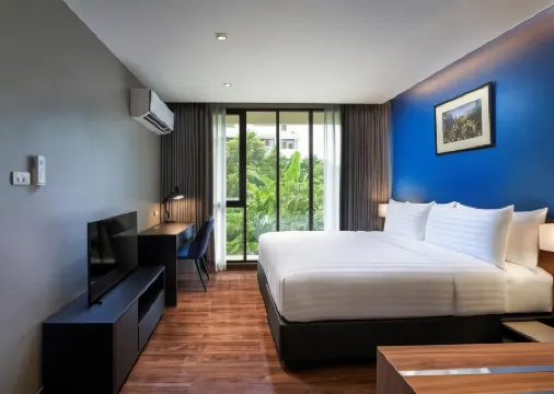 曼谷安普安酒店