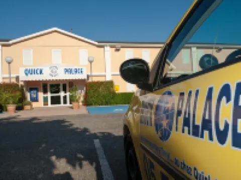 Quick Palace Pau Zénith Hoteles en Pau