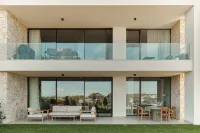 West Cliffs Ocean and Golf Resort Hotels in Serra do Bouro