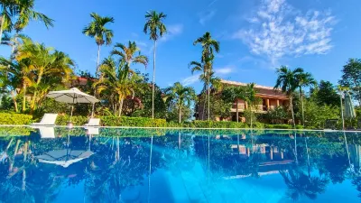 Hue Riverside Boutique Resort & Spa Hotel in zona Tomba di Minh Mang